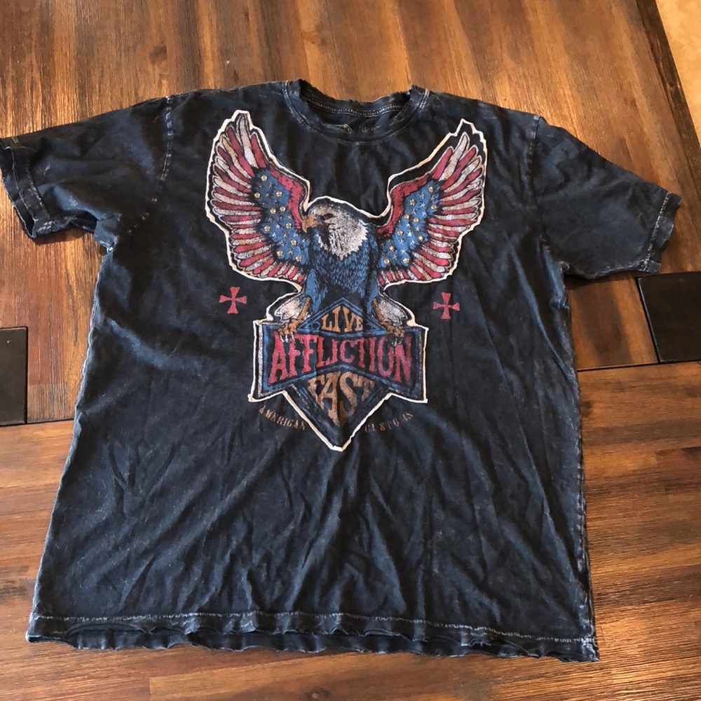 Affliction tee FIRM